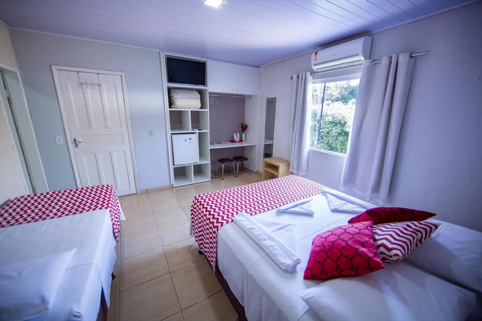 Cachoeira Dos Passaros Guest house